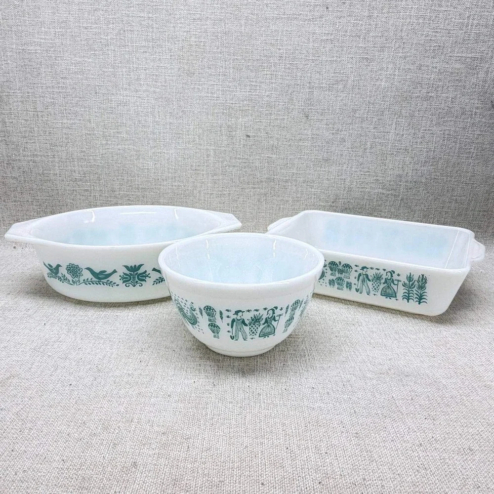 Vintage Pyrex Butterprint Amish Turquoise White 3 Piece Set Bowl Casserole Pan